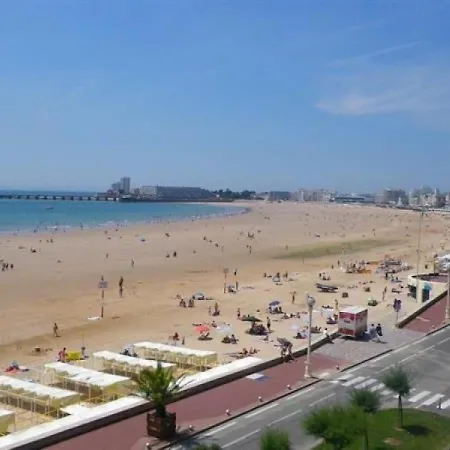아파트 Studio 2 Personnes Entre Le Quartier Des Roses Et Les Presidents : Proche Plage Et Commerces. Les Sables-dʼOlonne